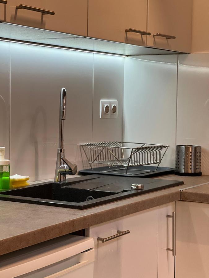 N38 Apartments By Small Home Budapest Bagian luar foto