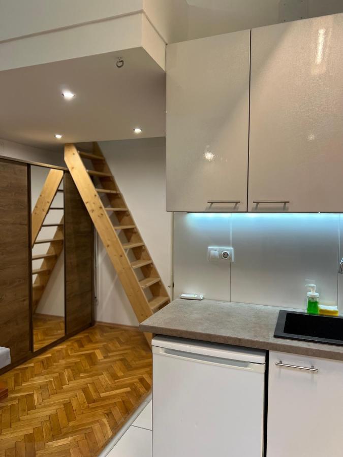 N38 Apartments By Small Home Budapest Bagian luar foto