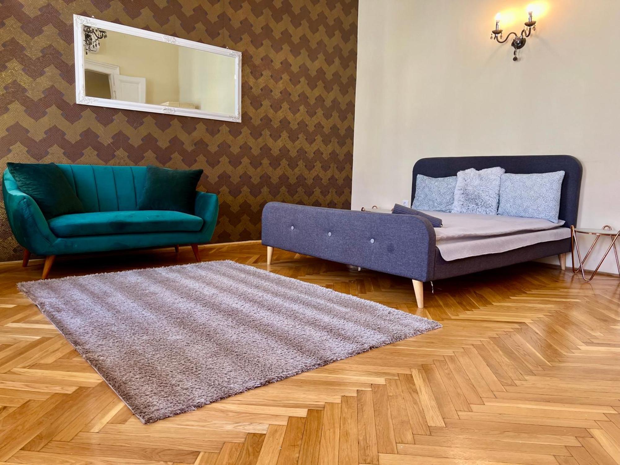 N38 Apartments By Small Home Budapest Bagian luar foto