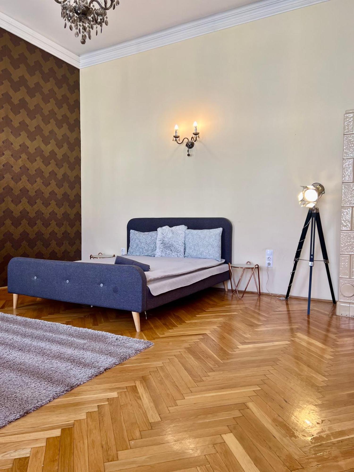 N38 Apartments By Small Home Budapest Bagian luar foto